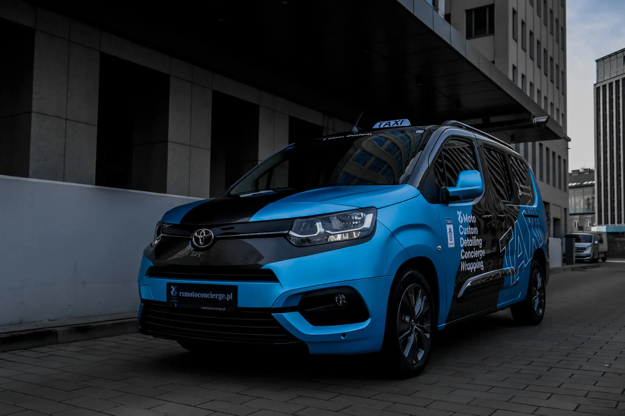 Transfer taxi lotnisko Balice